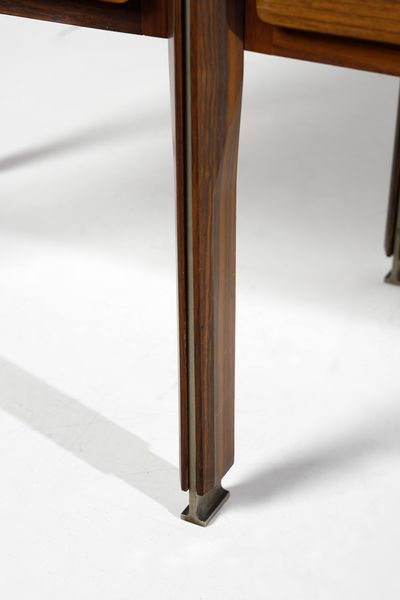 MANIFATTURA ITALIANA : Credenza a sei ante  - Asta Asta 438 | DESIGN E ARTI DECORATIVE DEL NOVECENTO Online - Associazione Nazionale - Case d'Asta italiane