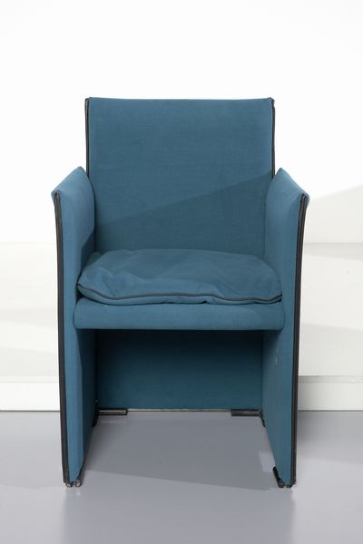 BELLINI MARIO (n. 1935) : Otto poltroncine mod. 401 Break per Cassina, Meda  - Asta Asta 438 | DESIGN E ARTI DECORATIVE DEL NOVECENTO Online - Associazione Nazionale - Case d'Asta italiane