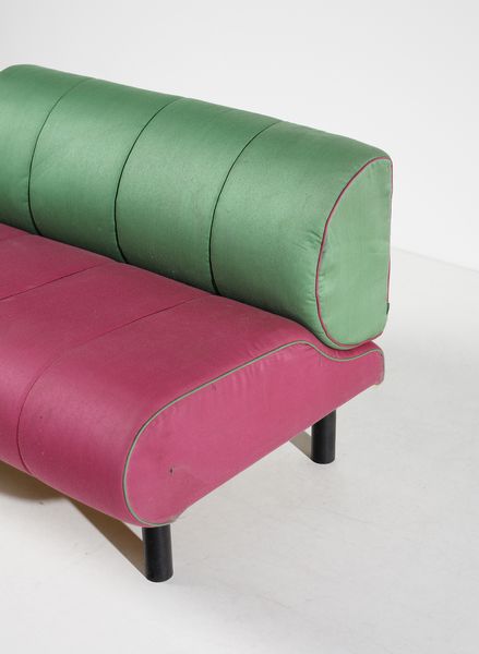 JOAQUIM MANUEL DE BARROS MORAIS CALDAS : Poltrona per Gufram, Italia  - Asta Asta 438 | DESIGN E ARTI DECORATIVE DEL NOVECENTO Online - Associazione Nazionale - Case d'Asta italiane