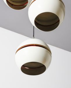 STILNOVO : Lampada a sospensione a tre luci, Milano  - Asta Asta 438 | DESIGN E ARTI DECORATIVE DEL NOVECENTO Online - Associazione Nazionale - Case d'Asta italiane