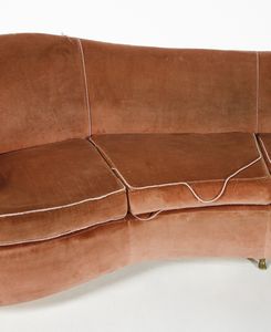 PONTI GIO (1891 - 1979) : nello stile di. Lotto composto da un divano e una poltrona  - Asta Asta 438 | DESIGN E ARTI DECORATIVE DEL NOVECENTO Online - Associazione Nazionale - Case d'Asta italiane