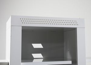 THUN MATTEO (n. 1952) : Cassa Phono per Bieffeplast, Padova  - Asta Asta 438 | DESIGN E ARTI DECORATIVE DEL NOVECENTO Online - Associazione Nazionale - Case d'Asta italiane