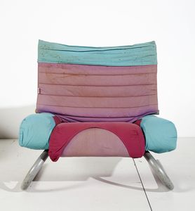 DE LUCCHI MICHELE (n. 1951) : Coppia di poltrone mod. Peter Pan per Thalia&Co  - Asta Asta 438 | DESIGN E ARTI DECORATIVE DEL NOVECENTO Online - Associazione Nazionale - Case d'Asta italiane