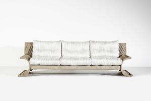 CECCHI MARZIO (1940 - 1990) : Divano Galles per Studio Most, Firenze  - Asta Asta 438 | DESIGN E ARTI DECORATIVE DEL NOVECENTO Online - Associazione Nazionale - Case d'Asta italiane