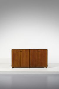 SCARPA AFRA (1937-2011) & TOBIA (n. 1935) - Credenza a quattro ante per Stildomus, Italia