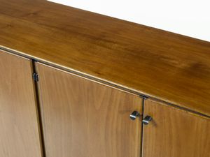 SCARPA AFRA (1937-2011) & TOBIA (n. 1935) : Credenza a quattro ante per Stildomus, Italia  - Asta Asta 438 | DESIGN E ARTI DECORATIVE DEL NOVECENTO Online - Associazione Nazionale - Case d'Asta italiane