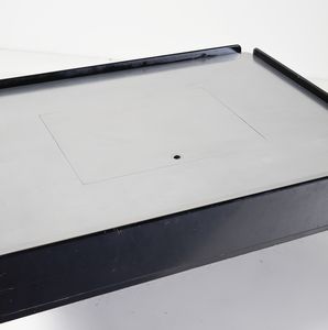 MAGISTRETTI VICO (1920 - 2006) : Tavolo-bar da salotto mod. Caori per Gavina, San Lazzaro di Savena  - Asta Asta 438 | DESIGN E ARTI DECORATIVE DEL NOVECENTO Online - Associazione Nazionale - Case d'Asta italiane