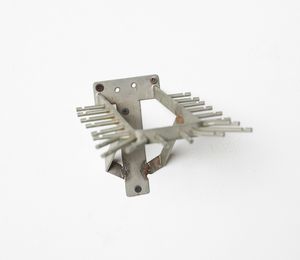 VENINI : Coppia di lampade da parete della serie Trilobo, Murano  - Asta Asta 438 | DESIGN E ARTI DECORATIVE DEL NOVECENTO Online - Associazione Nazionale - Case d'Asta italiane