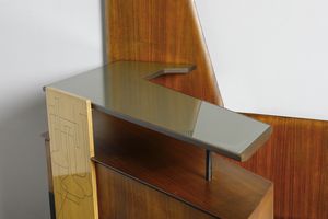 MANIFATTURA ITALIANA : Mobile-bar pensile con stipo a due ante e cassetti e sgabello  - Asta Asta 438 | DESIGN E ARTI DECORATIVE DEL NOVECENTO Online - Associazione Nazionale - Case d'Asta italiane