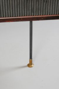 MANIFATTURA ITALIANA : Mobile-bar pensile con stipo a due ante e cassetti e sgabello  - Asta Asta 438 | DESIGN E ARTI DECORATIVE DEL NOVECENTO Online - Associazione Nazionale - Case d'Asta italiane