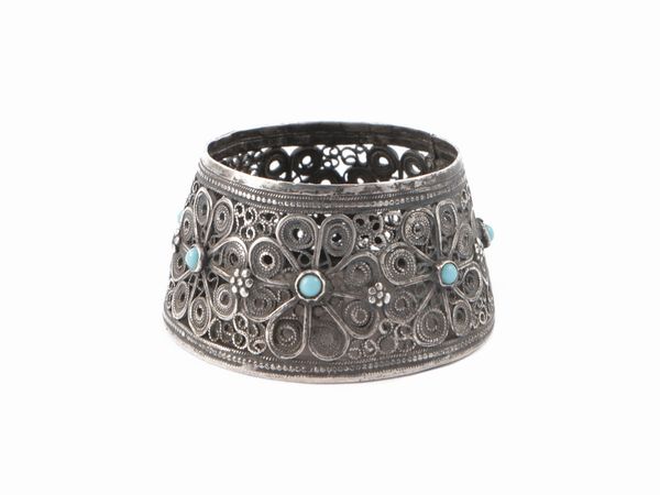 Portaspilli in filigrana di argento, XIX/XX secolo  - Asta Galanterie e curiosit - Associazione Nazionale - Case d'Asta italiane