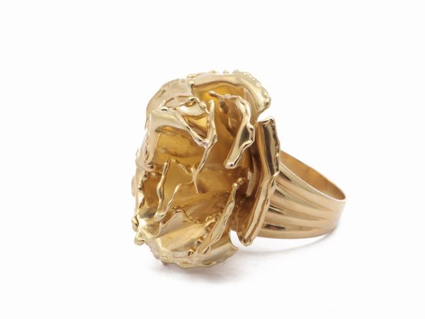 Grande anello in oro giallo 750  - Asta Galanterie e curiosit - Associazione Nazionale - Case d'Asta italiane
