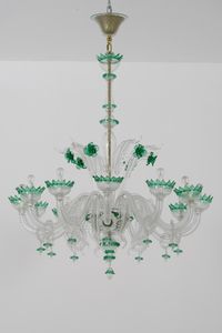 Lampadario a dodici braccia in cristallo di Murano bianco e verde  - Asta Decoro in stile antico Palazzo Pugliese - Associazione Nazionale - Case d'Asta italiane