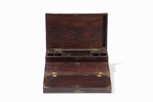 Scrittoio da viaggio  - Asta Antiquariato - Associazione Nazionale - Case d'Asta italiane