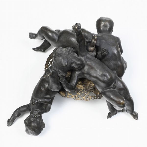 Elemento di lampadario in bronzo brunito. XVIII-XIX secolo  - Asta Antiquariato - Associazione Nazionale - Case d'Asta italiane