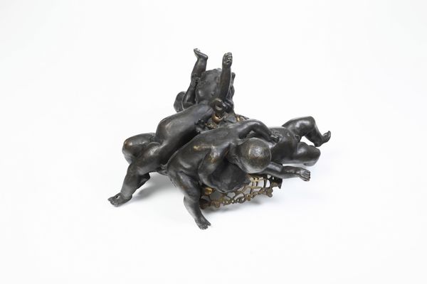 Elemento di lampadario in bronzo brunito. XVIII-XIX secolo  - Asta Antiquariato - Associazione Nazionale - Case d'Asta italiane