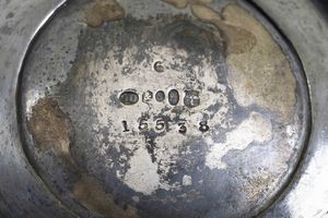 Portavivande e una teiera in sheffield  - Asta Antiquariato - Associazione Nazionale - Case d'Asta italiane