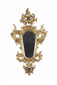 Coppia di specchiere in legno intagliato e dorato. XIX secolo  - Asta Antiquariato - Associazione Nazionale - Case d'Asta italiane