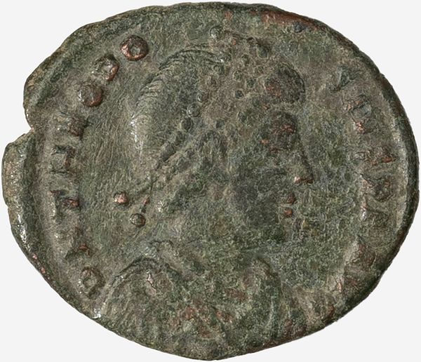 Impero Romano, TEODOSIO I, 379-395 d.C. : Maiorina ridotta databile al 383-388 d.C.  - Asta Numismatica - Associazione Nazionale - Case d'Asta italiane