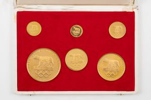 ZECCA DELLO STATO ITALIANO : Serie di 6 medaglie commemorative in oro 900/1000, coniazione ufficiale emessa dal comitato organizzatore dei Giochi Olimpici di Roma 1960, a cura della Numismatica Italiana, coniata dalla Zecca Italiana  - Asta Numismatica - Associazione Nazionale - Case d'Asta italiane