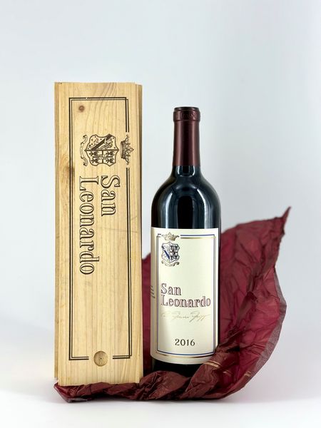 Guerrieri Gonzaga Tenuta San Leonardo, San Leonardo Vigneti delle Dolomiti  - Asta Vini e Spumanti: grand cru d'Italia e di Franci - Associazione Nazionale - Case d'Asta italiane