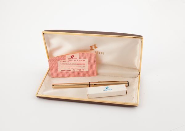 Sheaffer - Penna stilografica in metallo placcato in oro giallo  - Asta Penne e Accessori da Scrivania - Associazione Nazionale - Case d'Asta italiane