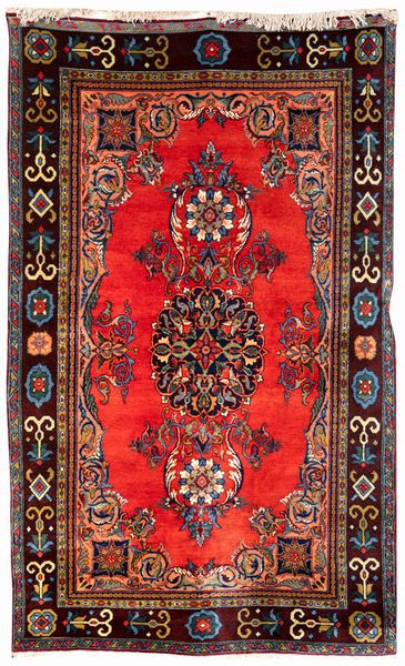 Tappeto Saruk fondo rosso a disegno floreale  - Asta Asta a Tempo - Tappeti Antichi e Rari - Associazione Nazionale - Case d'Asta italiane