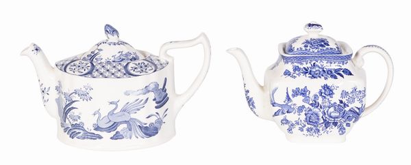 Due teiere  - Asta PARADE IV - L'Arte della Tavola - Associazione Nazionale - Case d'Asta italiane