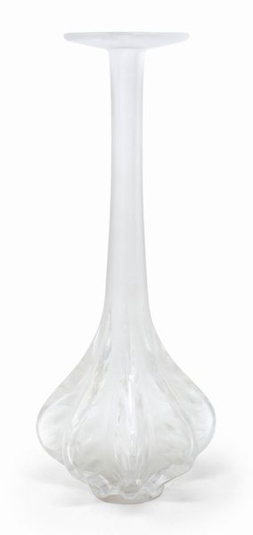 Lalique vaso monofiore in cristallo trasparente e satinato Marie Claude  - Asta PARADE IV - L'Arte della Tavola - Associazione Nazionale - Case d'Asta italiane