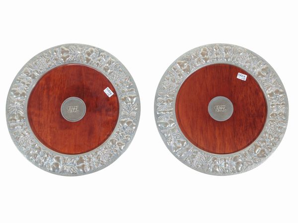 Coppia di vassoi da appoggio in legno e lamina d'argento  - Asta L'arte di arredare - Associazione Nazionale - Case d'Asta italiane