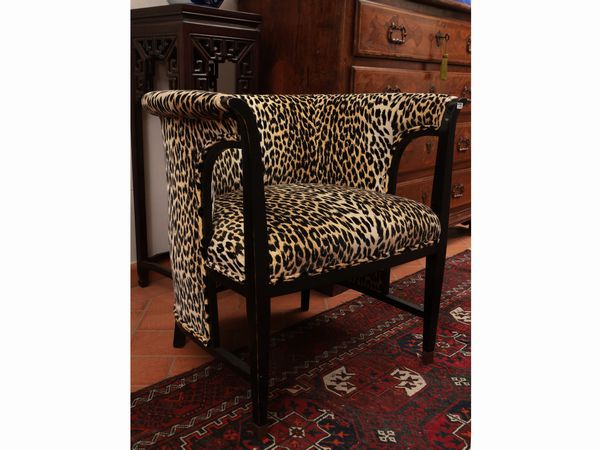 Coppia di poltroncince Art Dec� in legno ebanizzato  - Asta L'arte di arredare - Associazione Nazionale - Case d'Asta italiane