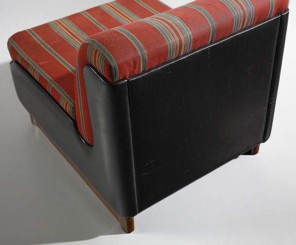 MANIFATTURA ITALIANA : Sei poltrone  - Asta Asta 443 | DESIGN E ARTI DECORATIVE DEL NOVECENTO Online - Associazione Nazionale - Case d'Asta italiane