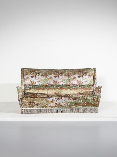 I.S.A. : Divano a tre posti, Ponte San Pietro  - Asta Asta 443 | DESIGN E ARTI DECORATIVE DEL NOVECENTO Online - Associazione Nazionale - Case d'Asta italiane