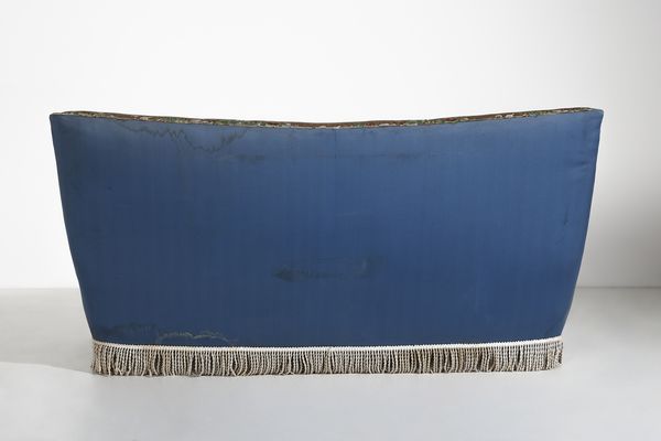 I.S.A. : Divano a tre posti, Ponte San Pietro  - Asta Asta 443 | DESIGN E ARTI DECORATIVE DEL NOVECENTO Online - Associazione Nazionale - Case d'Asta italiane