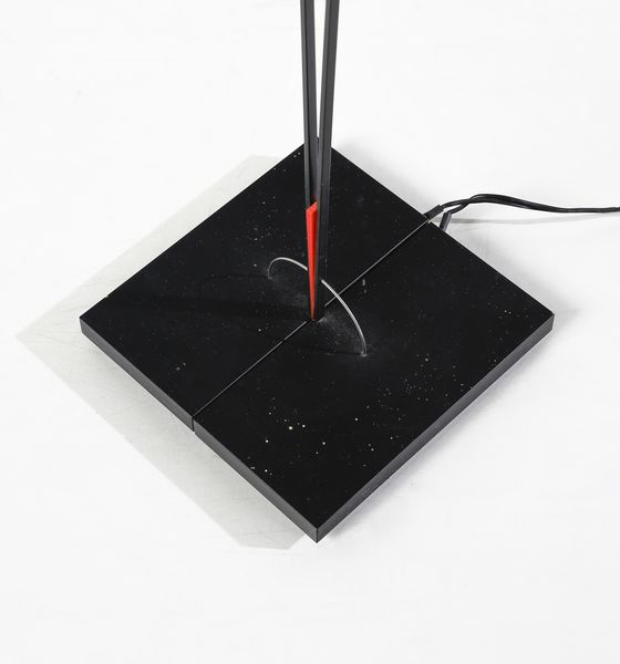 INGO MAURER & FRANZ RINGELHAN : Lampada da terra mod. Ilios  - Asta Asta 443 | DESIGN E ARTI DECORATIVE DEL NOVECENTO Online - Associazione Nazionale - Case d'Asta italiane