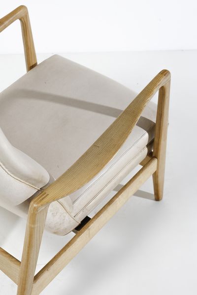 PONTI GIO (1891 - 1979) : Poltrona mod. 829 per Figli di Amedeo Cassina, Meda  - Asta Asta 443 | DESIGN E ARTI DECORATIVE DEL NOVECENTO Online - Associazione Nazionale - Case d'Asta italiane