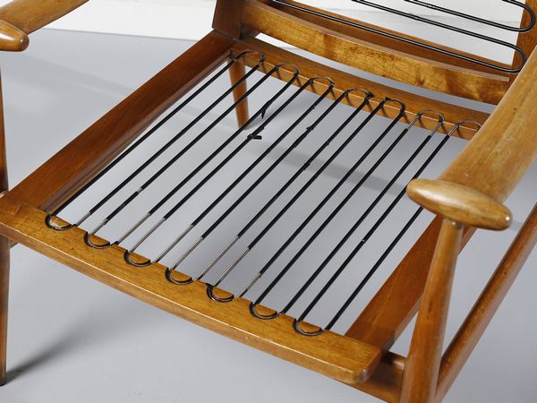 JUHL FINN (1912 - 1989) : Coppia di poltrone mod. 133, Danimarca  - Asta Asta 443 | DESIGN E ARTI DECORATIVE DEL NOVECENTO Online - Associazione Nazionale - Case d'Asta italiane