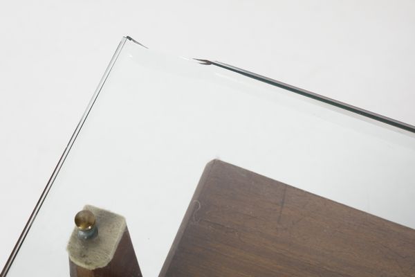 ROMANO AUGUSTO : attribuito. Scrivania da centro  - Asta Asta 443 | DESIGN E ARTI DECORATIVE DEL NOVECENTO Online - Associazione Nazionale - Case d'Asta italiane