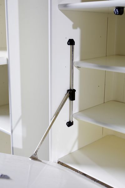 INTROINI VITTORIO (1935 - 2023) : Due moduli della libreria mod. Pellicano per Saporiti, Italia  - Asta Asta 443 | DESIGN E ARTI DECORATIVE DEL NOVECENTO Online - Associazione Nazionale - Case d'Asta italiane