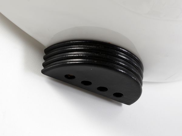 CANDLE : Cinque lampade da parete, Milano  - Asta Asta 443 | DESIGN E ARTI DECORATIVE DEL NOVECENTO Online - Associazione Nazionale - Case d'Asta italiane