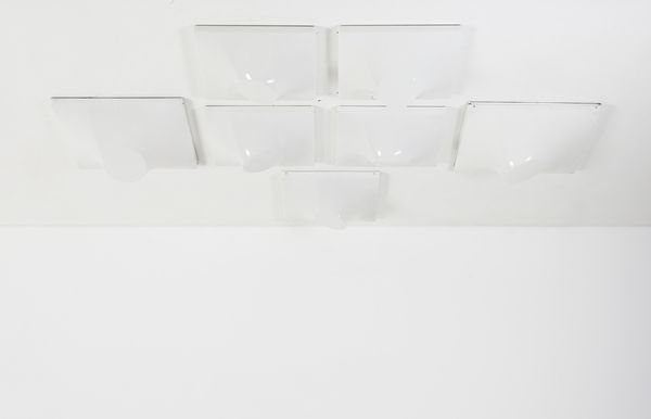 CHIGGIO ENNIO (1938 - 2020) : Sette lampade da parete per Emmezeta, Padova  - Asta Asta 443 | DESIGN E ARTI DECORATIVE DEL NOVECENTO Online - Associazione Nazionale - Case d'Asta italiane