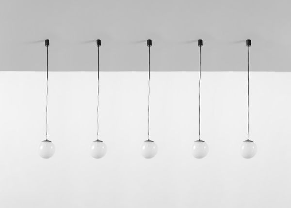 MANIFATTURA MURANESE : Cinque lampade a sospensione  - Asta Asta 443 | DESIGN E ARTI DECORATIVE DEL NOVECENTO Online - Associazione Nazionale - Case d'Asta italiane