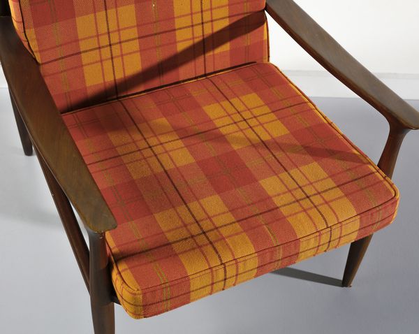 MANIFATTURA ITALIANA : Coppia di poltroncine  - Asta Asta 443 | DESIGN E ARTI DECORATIVE DEL NOVECENTO Online - Associazione Nazionale - Case d'Asta italiane