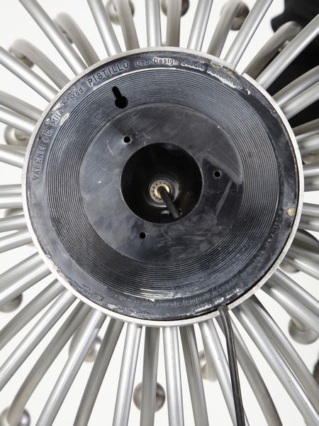 STUDIO TETRARCH : Coppia di lampade da parete mod. Pistillo per Valenti, Milano  - Asta Asta 443 | DESIGN E ARTI DECORATIVE DEL NOVECENTO Online - Associazione Nazionale - Case d'Asta italiane