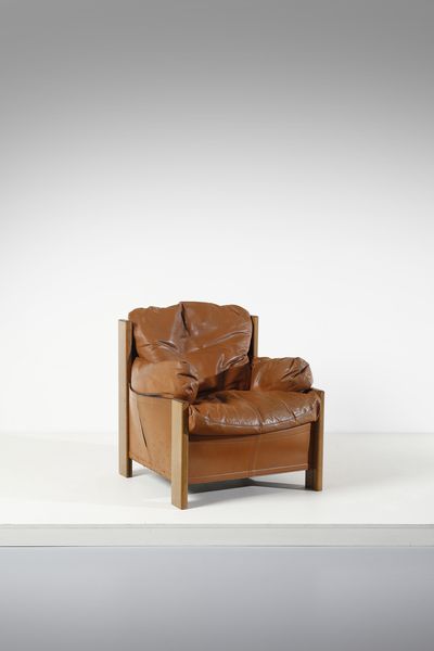 SCARPA AFRA (1937-2011) & TOBIA (n. 1935) : Poltrona bergere della serie Artona per MaxAlto, Italia  - Asta Asta 443 | DESIGN E ARTI DECORATIVE DEL NOVECENTO Online - Associazione Nazionale - Case d'Asta italiane