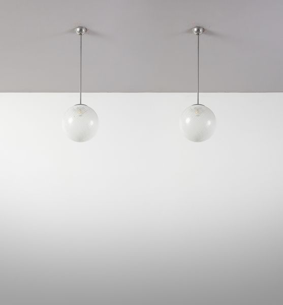 VENINI : attribuito. Due lampade a sospensione  - Asta Asta 443 | DESIGN E ARTI DECORATIVE DEL NOVECENTO Online - Associazione Nazionale - Case d'Asta italiane