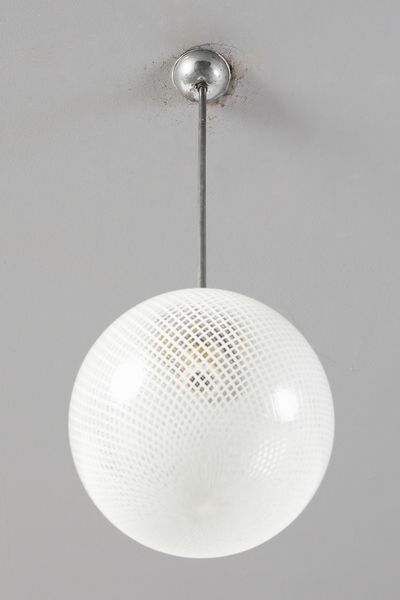 VENINI : attribuito. Due lampade a sospensione  - Asta Asta 443 | DESIGN E ARTI DECORATIVE DEL NOVECENTO Online - Associazione Nazionale - Case d'Asta italiane