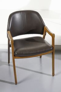 PARISI ICO (1916 - 1996) : Sei sedie con braccioli mod. 814 per Cassina, Meda  - Asta Asta 443 | DESIGN E ARTI DECORATIVE DEL NOVECENTO Online - Associazione Nazionale - Case d'Asta italiane