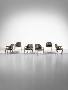 PARISI ICO (1916 - 1996) - Sei sedie con braccioli mod. 814 per Cassina, Meda