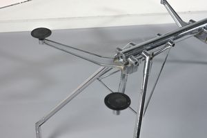 NORMAN FOSTER  (n. 1935) : Tavolo della serie Nomos per Tecno, Varedo  - Asta Asta 443 | DESIGN E ARTI DECORATIVE DEL NOVECENTO Online - Associazione Nazionale - Case d'Asta italiane